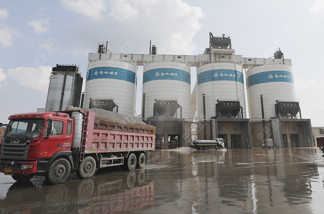 散裝物料自動裝車系統 散裝物料自動裝車系統