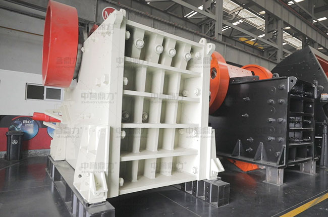 cj411鄂破,411破碎機