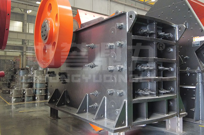 鄂式粗破碎機大型號 鄂式粗破碎機大型號