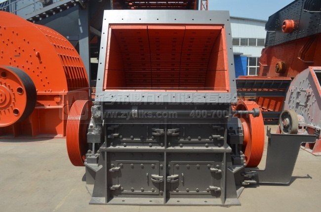 鼎力錘式破碎機