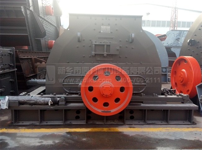 硬巖錘式破碎機(jī)