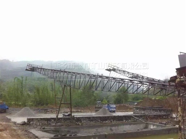 套砂石生產(chǎn)設(shè)備有哪些