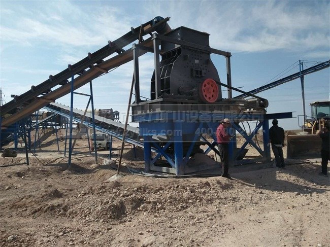 皮帶輸送機(jī)