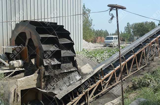 輪斗式洗砂機使用現場