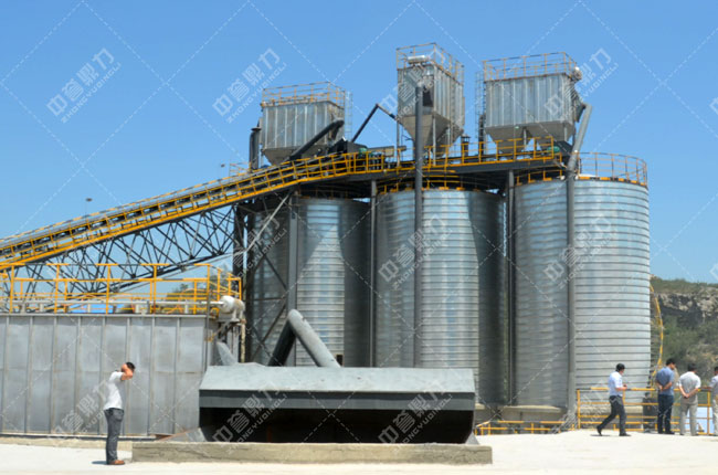 河北邢臺(tái)臨城中聯(lián)水泥石料生產(chǎn)線(xiàn)成品料倉(cāng)