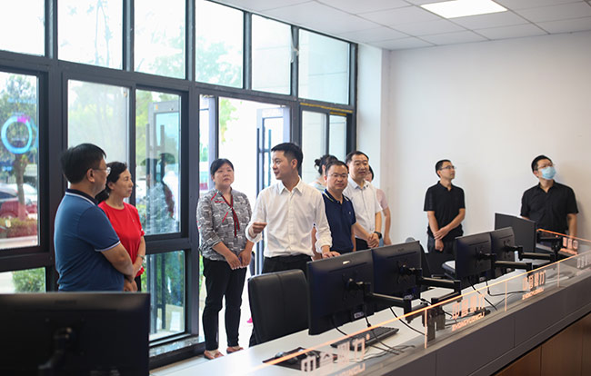 參觀中譽鼎力礦山管理云數據